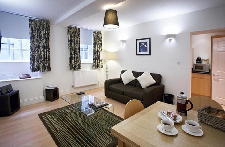 Luxury Apartment In The Heart Of באת' מראה חיצוני תמונה